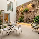 Laguna Cool Living ホテル
